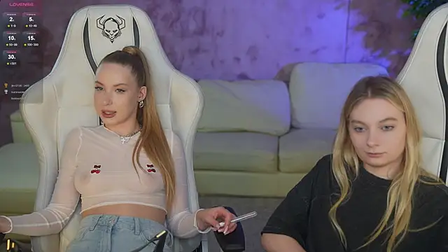 Linda054 online show from 03.22.25