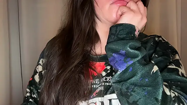 Sandysecret online show from 03.17.26