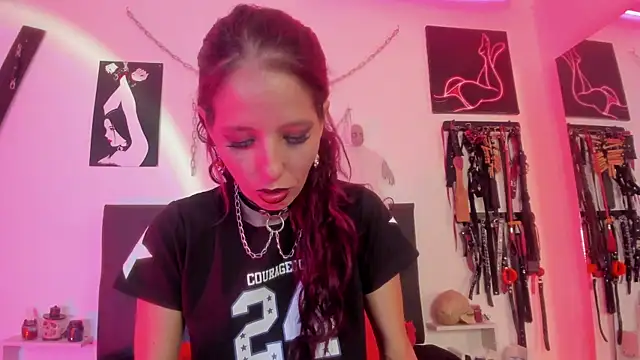 Little Naughtty online show from 11.12.25