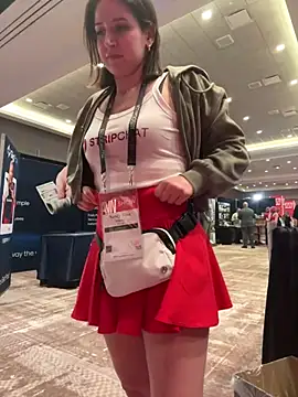 nerdynina online show from 01.23.25