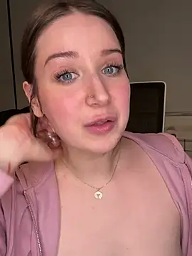 nerdynina online show from 02.21.25