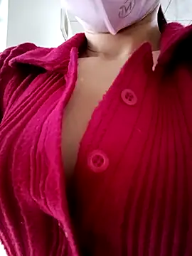 Snapshot of ___Erin___ chatting on 02.28.25 Erin online show from 02.28.25