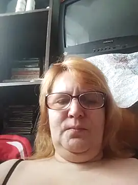 Snapshot of Forest-Lady chatting on 03.08.26 Forest-Lady online show from 03.08.26