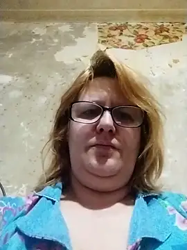 Snapshot of Forest-Lady chatting on 03.18.26 Forest-Lady online show from 03.18.26