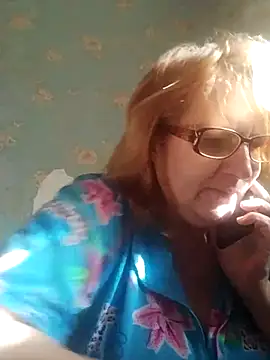 Snapshot of Forest-Lady chatting on 03.28.26 Forest-Lady online show from 03.28.26