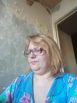 Snapshot of Forest-Lady chatting on 04.02.26 Forest-Lady online show from 04.02.26