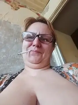 Snapshot of Forest-Lady chatting on 04.13.26 Forest-Lady online show from 04.13.26