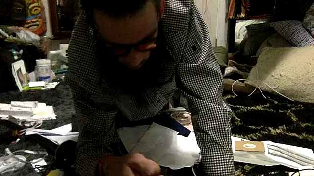 Robriguezxxx online show from 12.16.25