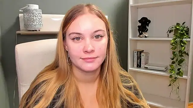 kitty valeria online show from 12.21.24