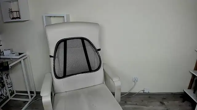 teaseDiana online show from 12.10.24