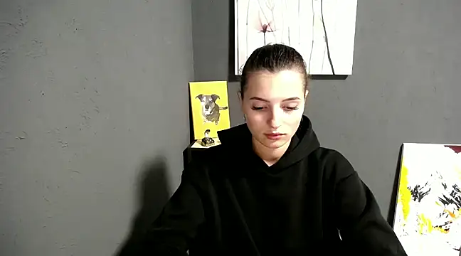 Snapshot of lady_olivia_ chatting on 02.10.25 lady olivia online show from 02.10.25