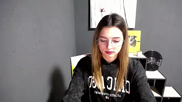 Snapshot of lady_olivia_ chatting on 11.13.25 lady olivia online show from 11.13.25