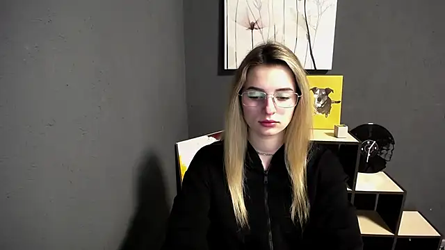 lady olivia  online show from 03.13.26