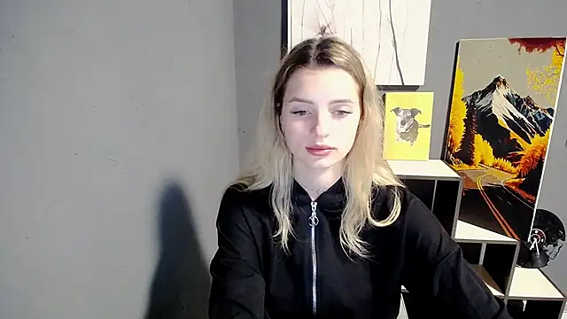 lady olivia  online show from 07.10.26