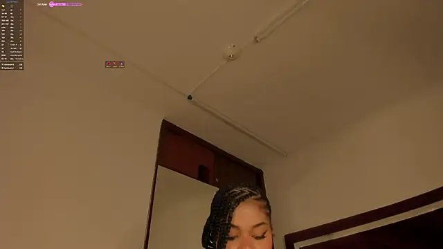 Samanntha Rose online show from 02.04.25