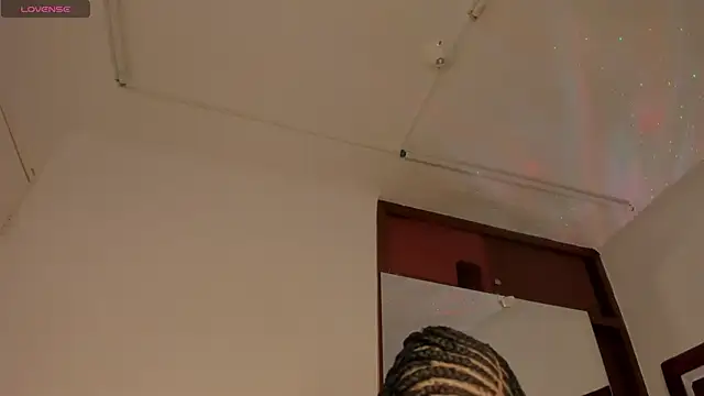 Samanntha Rose online show from 03.10.25