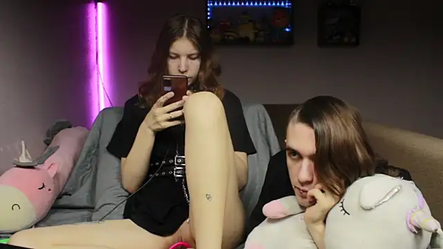 Kamala Adele online show from 03.14.25