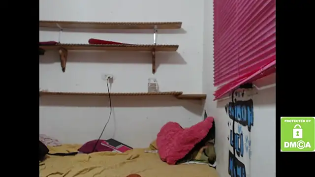 Snapshot of alice_trinity chatting on 03.09.25 alice trinity online show from 03.09.25