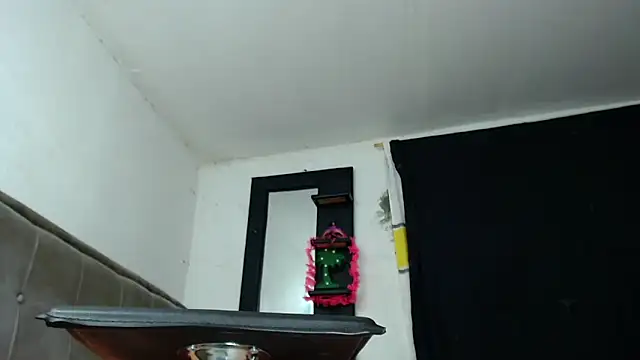 thalia zomerts online show from 03.15.25