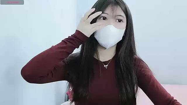 Snapshot of tanhxiu chatting on 12.19.24 tanhxiu online show from 12.19.24