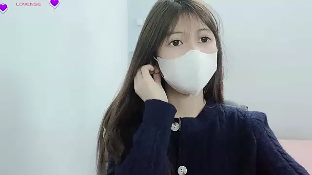 Snapshot of tanhxiu chatting on 01.04.25 tanhxiu online show from 01.04.25