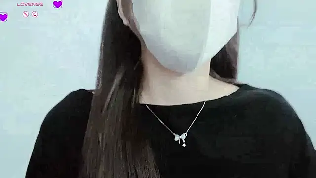 Snapshot of tanhxiu chatting on 01.15.25 tanhxiu online show from 01.15.25