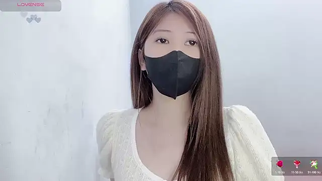 tanhxiu online show from 03.15.26