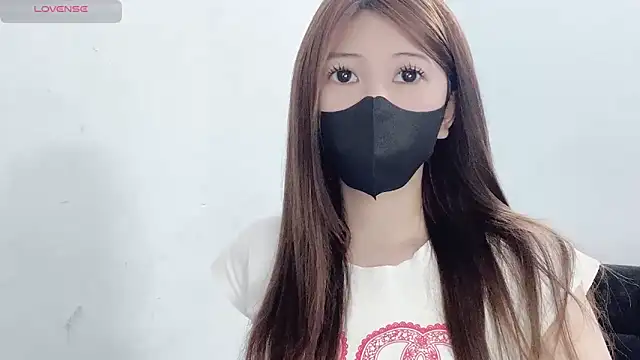 tanhxiu online show from 03.27.26