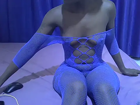 Snapshot of Sexy_kienyeji chatting on 09.17.25 Sexy kienyeji online show from 09.17.25