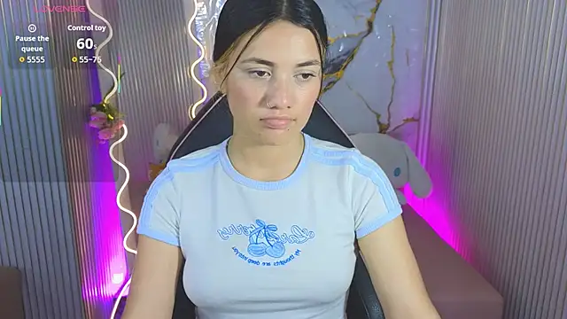Chiara tay online show from 04.22.26