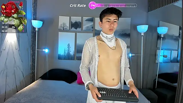 Snapshot of noah_and_rose chatting on 09.13.25 noah and rose online show from 09.13.25