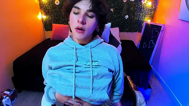 Luke Howland online show from 01.13.25