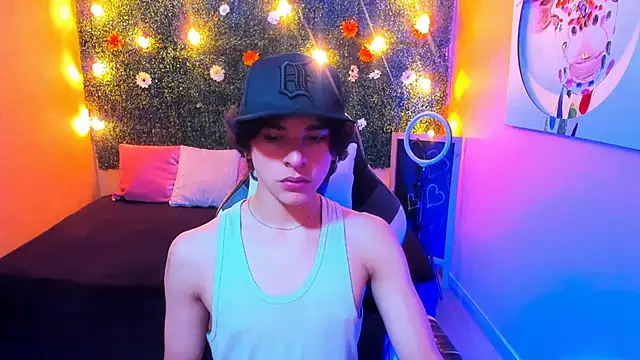 Luke Howland online show from 01.20.25