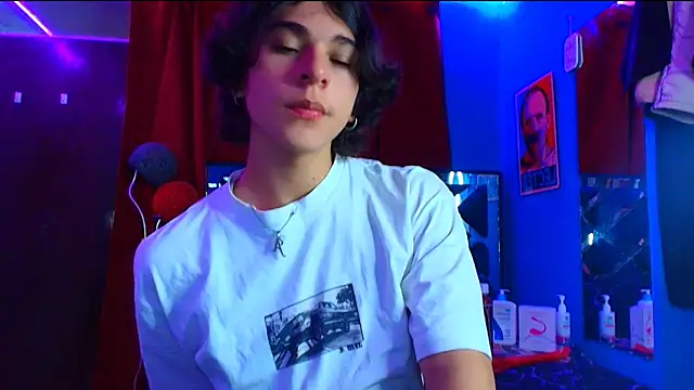 Luke Howland online show from 02.28.25