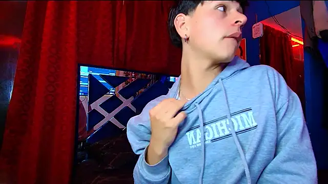 Luke Howland online show from 09.23.25