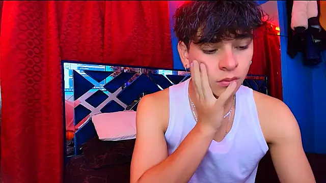 Luke Howland online show from 04.18.26