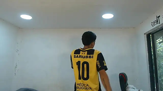 danielitopapuu online show from 11.04.25