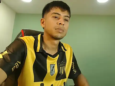 danielitopapuu online show from 12.17.25