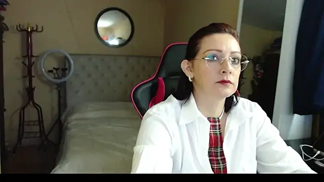 Carol Scottt online show from 03.21.25