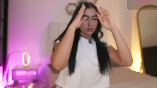 Madison evans1 online show from 09.27.25