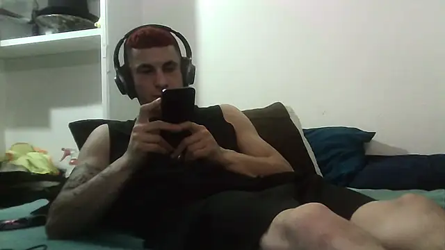 Snapshot of --D-a-D-D-y- chatting on 02.16.26 --D-a-D-D-y- online show from 02.16.26