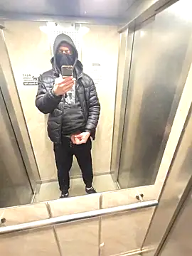 McdyllanXX online show from 01.13.25