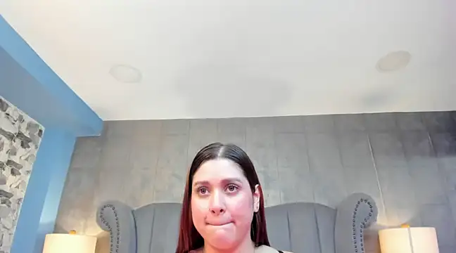 SophiaLaurens online show from 02.18.25