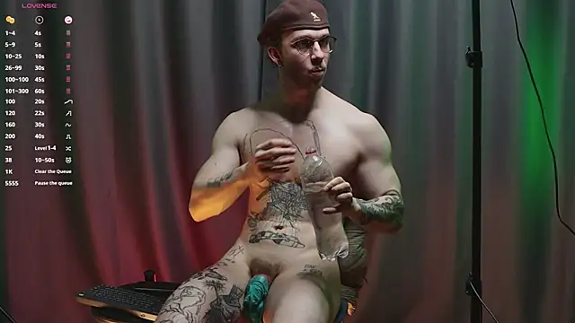 pleasure8869 online show from 03.18.25