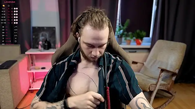 pleasure8869 online show from 10.19.25