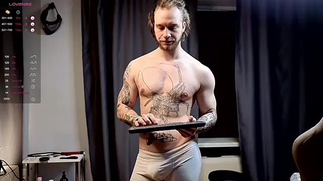 pleasure8869 online show from 12.16.25