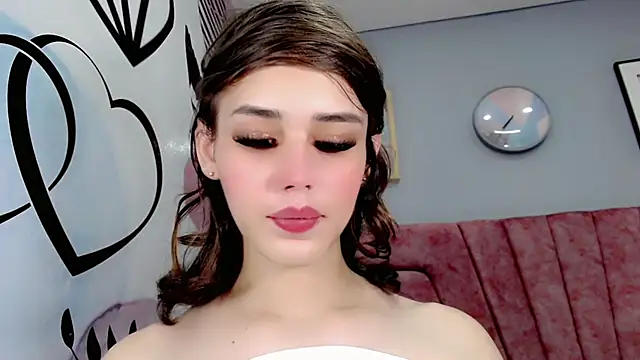 ValeriaAguilar online show from 12.28.24