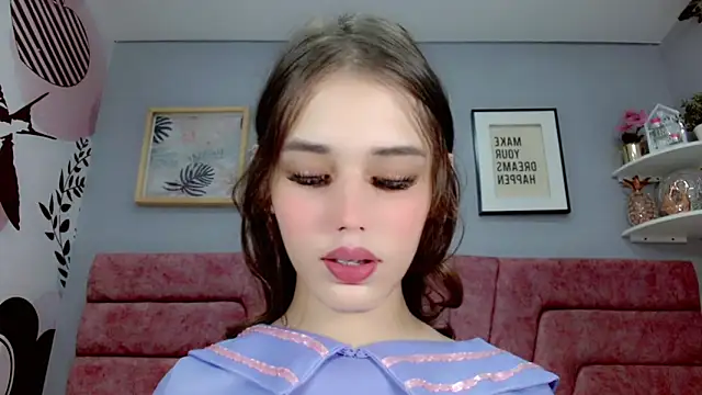 ValeriaAguilar online show from 03.16.25