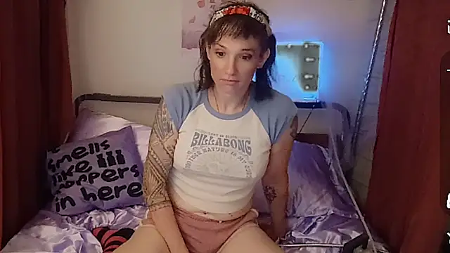 Snapshot of cassiemichellexx chatting on 06.16.26 cassiemichellexx online show from 06.16.26