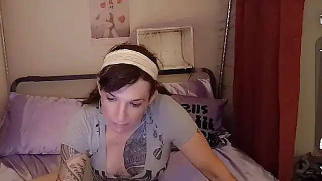 Snapshot of cassiemichellexx chatting on 06.18.26 cassiemichellexx online show from 06.18.26